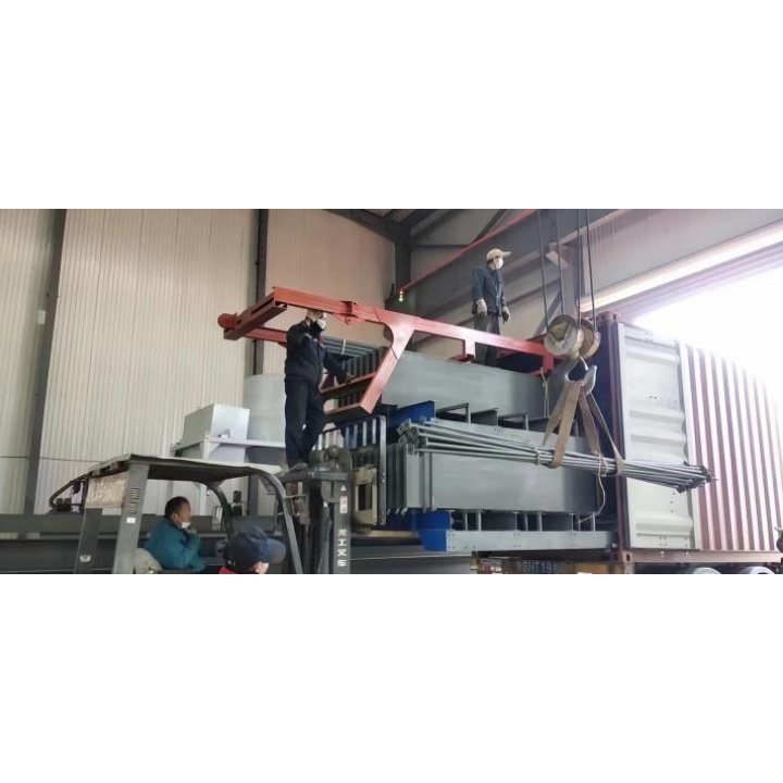 La consegna della linea di produzione di pannelli per pareti in EPS in calcestruzzo leggero solido LIBO-HM20 cavo HM14-esportazione in Messico